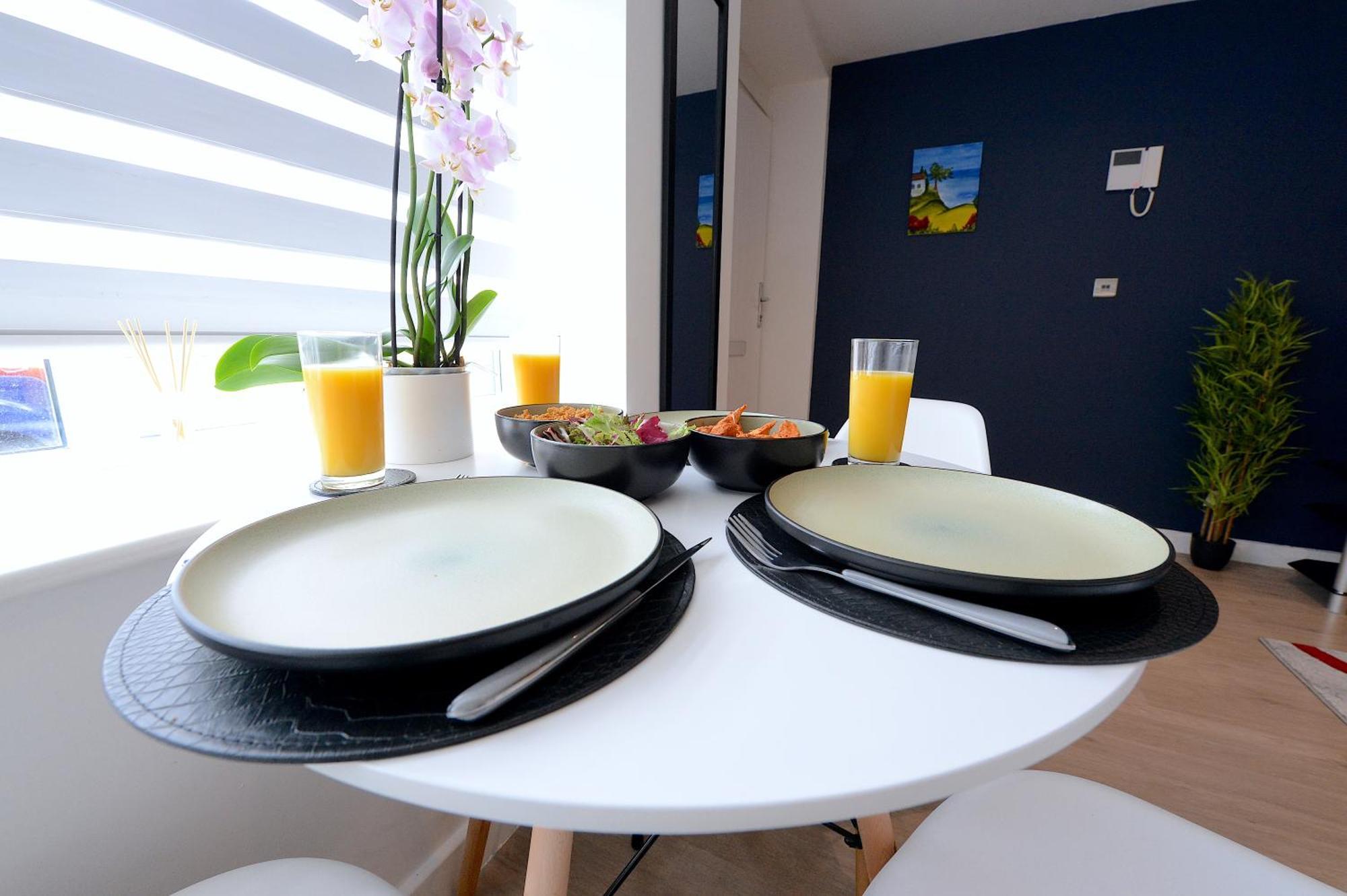 Chic Ground Floor Flat Location & Free Parking Apartment