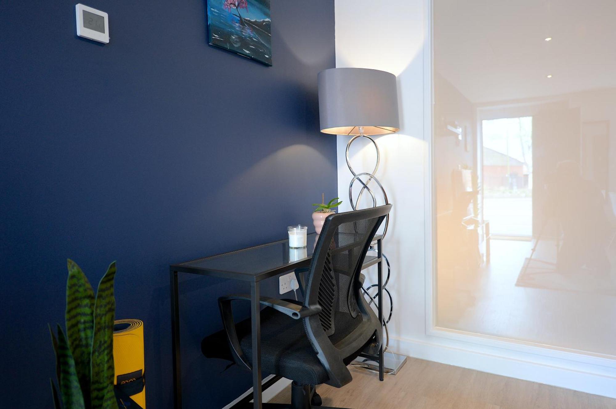 Chic Ground Floor Flat Location & Free Parking *