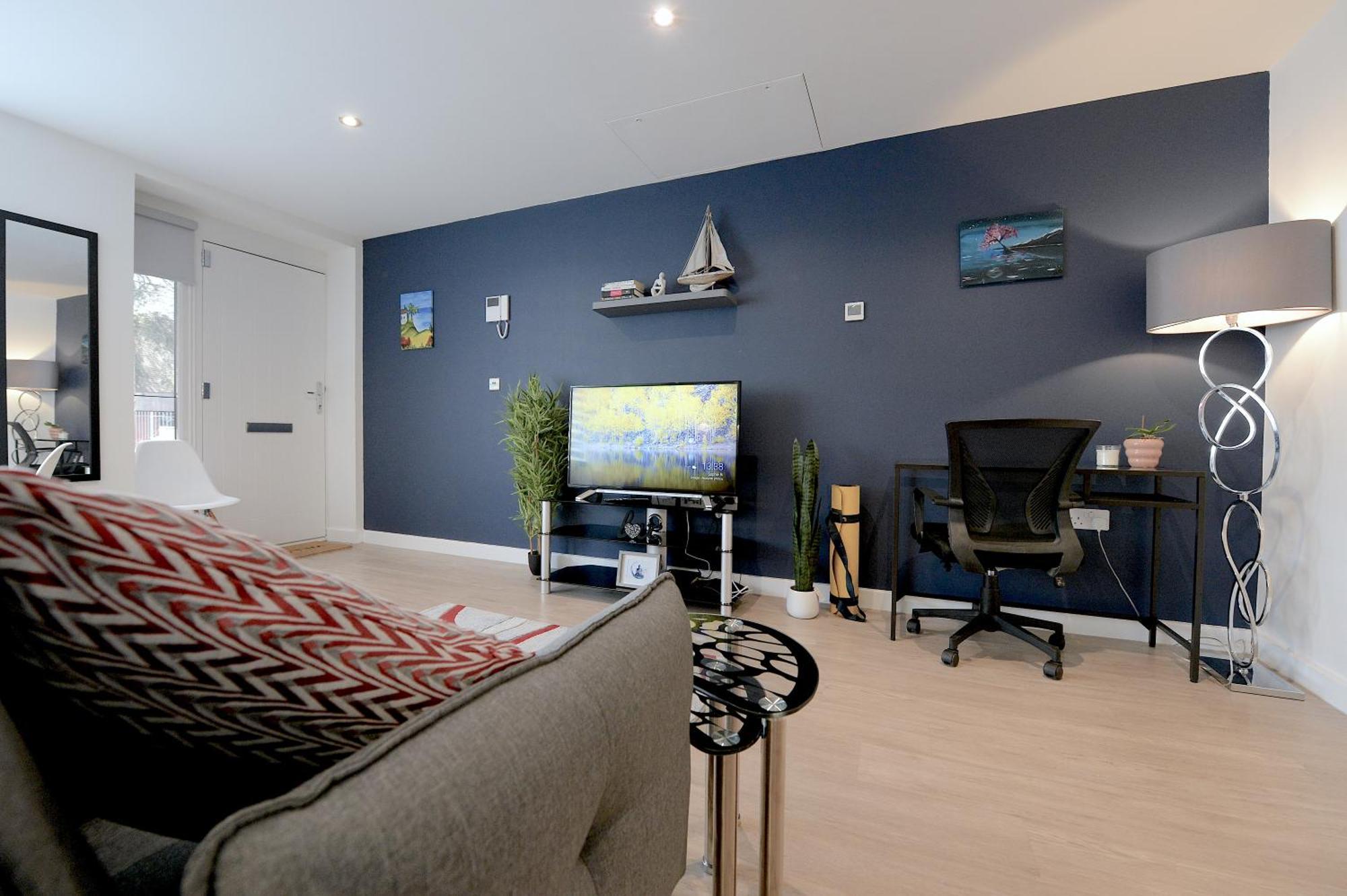 Apartment Chic Ground Floor Flat Location & Free Parking Woking